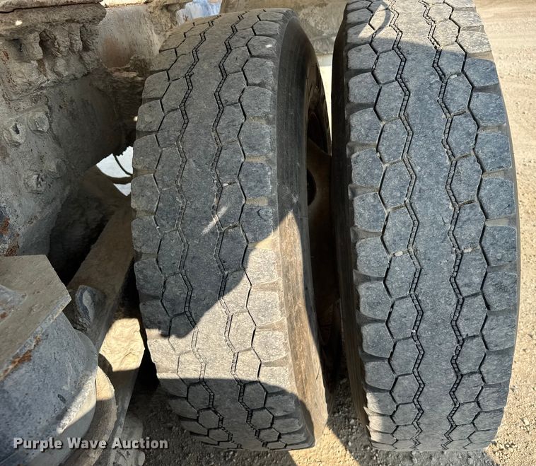 image for item ER2334 2007 Kenworth T800 ready mix truck