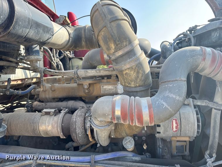 image for item ER2335 2002 Kenworth T800 ready mix truck