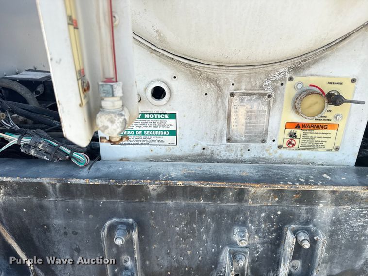 image for item ER2336 2007 Kenworth W900 ready mix truck