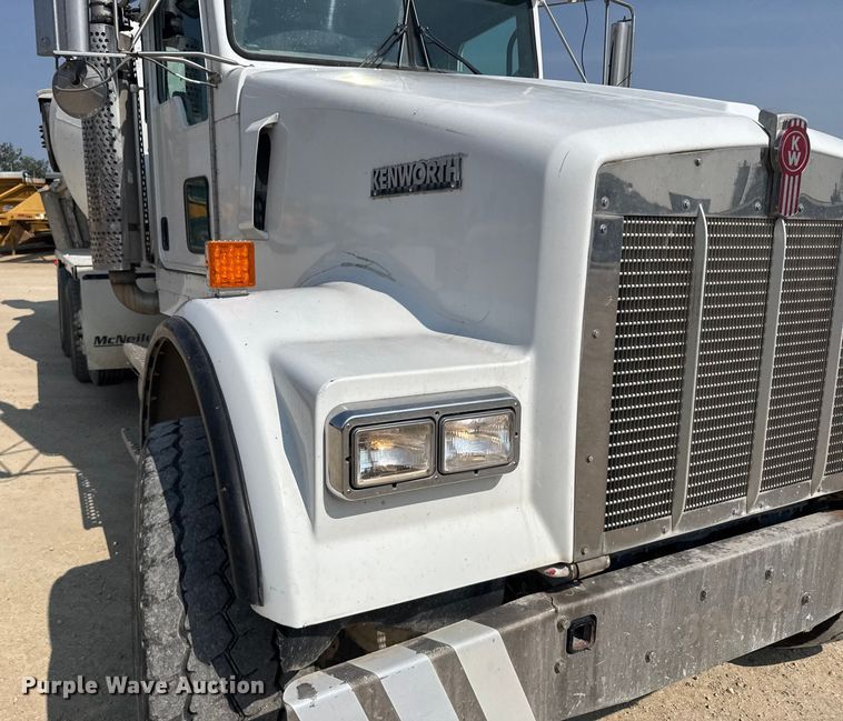 image for item ER2336 2007 Kenworth W900 ready mix truck