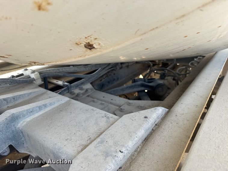 image for item ER2336 2007 Kenworth W900 ready mix truck