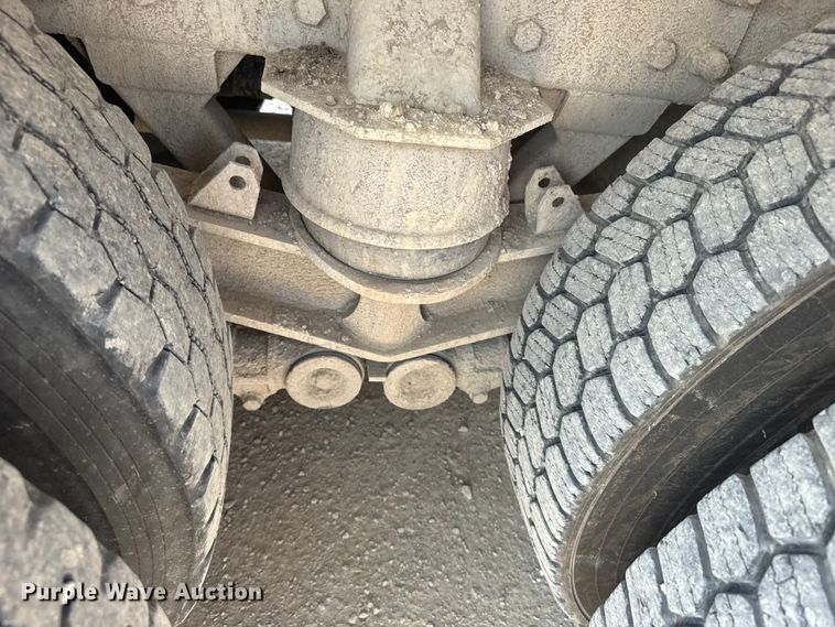 image for item ER2336 2007 Kenworth W900 ready mix truck