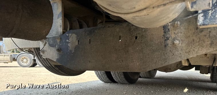 image for item ER2336 2007 Kenworth W900 ready mix truck