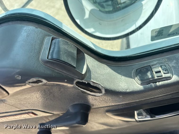 image for item ER2336 2007 Kenworth W900 ready mix truck