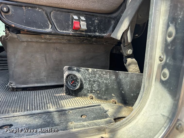 image for item ER2336 2007 Kenworth W900 ready mix truck