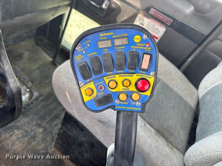 image for item ER2336 2007 Kenworth W900 ready mix truck