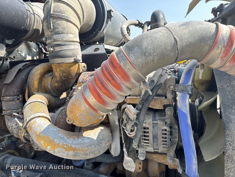 image for item ER2336 2007 Kenworth W900 ready mix truck