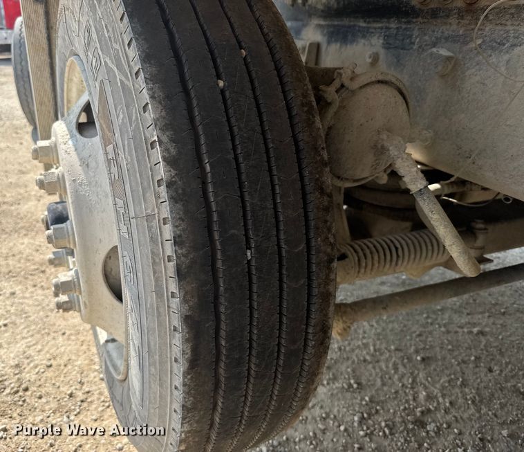 image for item ER2336 2007 Kenworth W900 ready mix truck