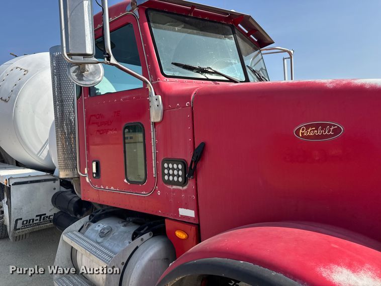 image for item ER2337 2010 Peterbilt 365 ready mix truck