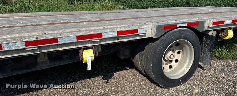 image for item ER2338 2002 Transcraft D-Eagle W2 drop deck trailer