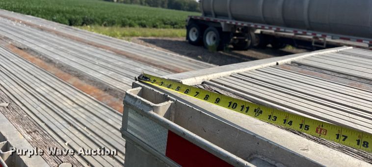 image for item ER2338 2002 Transcraft D-Eagle W2 drop deck trailer