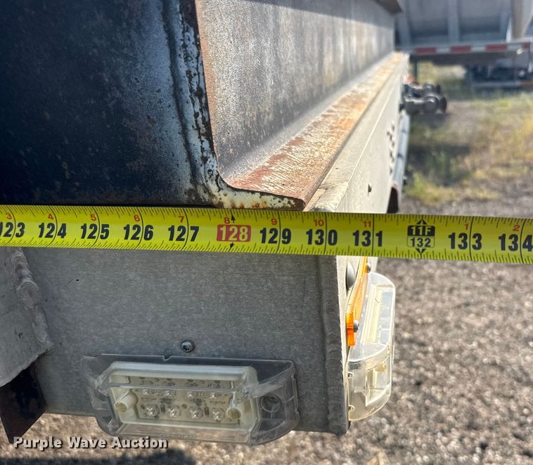 image for item ER2338 2002 Transcraft D-Eagle W2 drop deck trailer