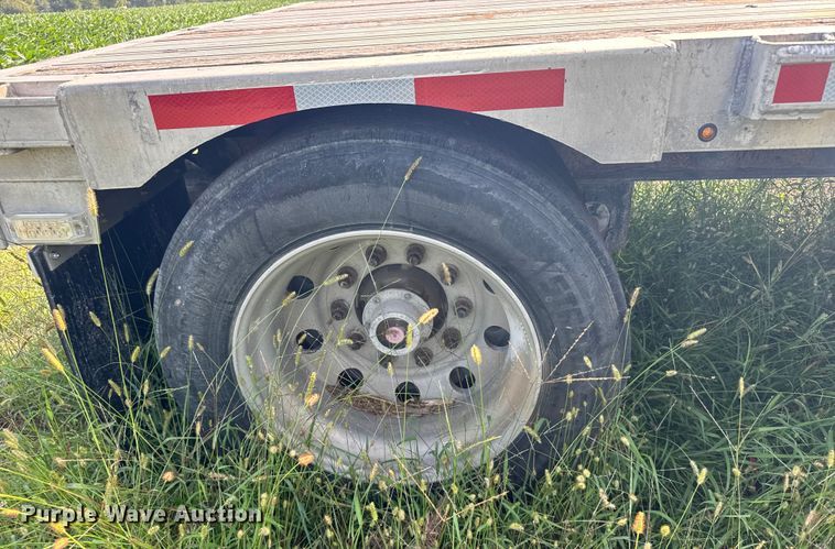 image for item ER2338 2002 Transcraft D-Eagle W2 drop deck trailer