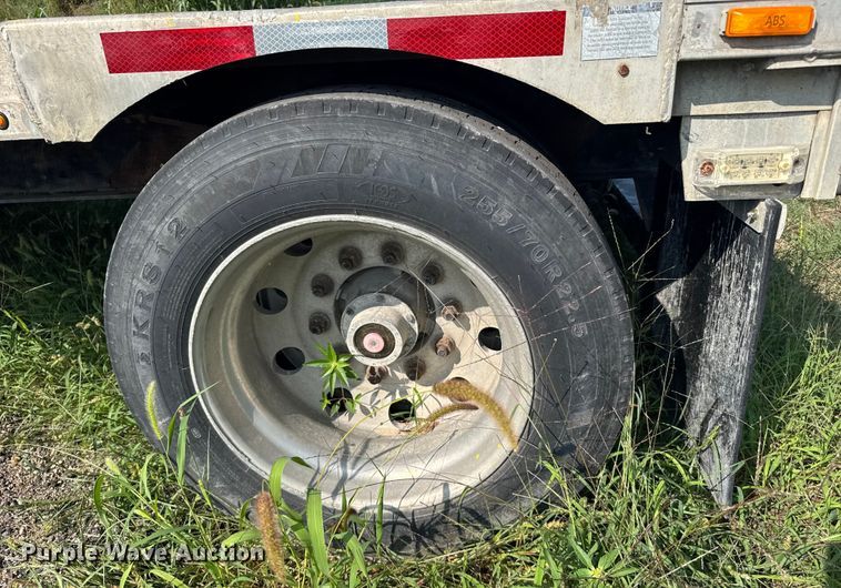 image for item ER2338 2002 Transcraft D-Eagle W2 drop deck trailer