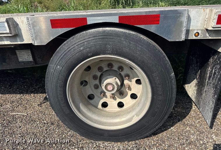 image for item ER2338 2002 Transcraft D-Eagle W2 drop deck trailer