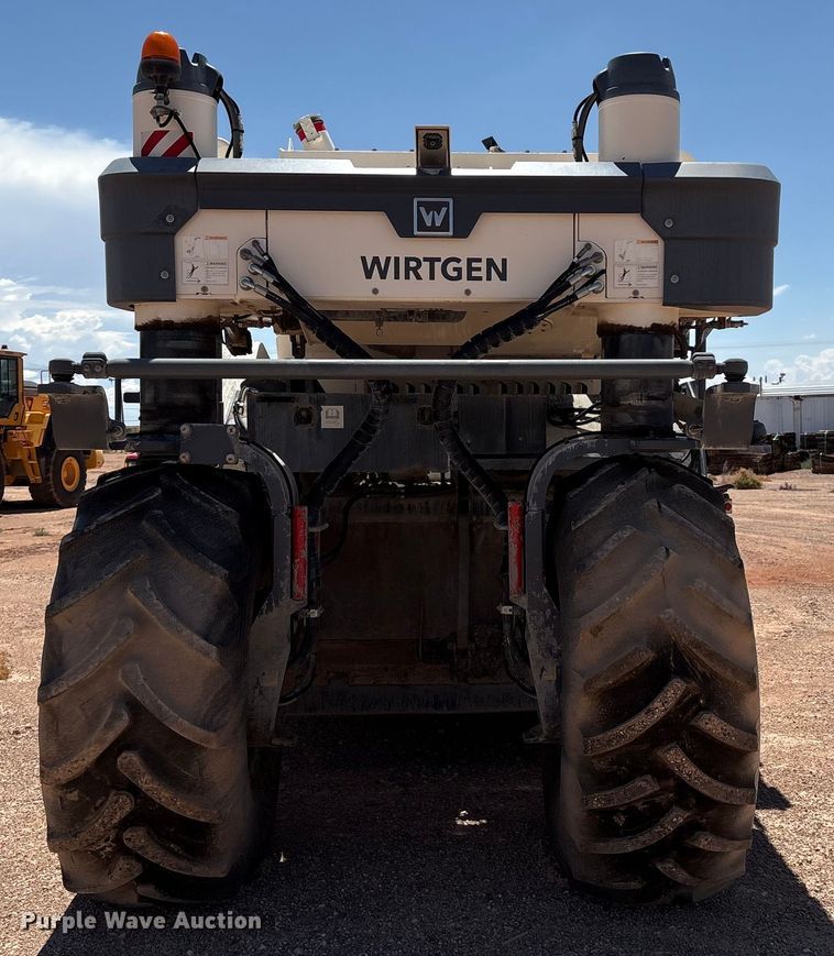 image for item ES7006 2016 Wirtgen WR200XLi soil stabilizer / recycler