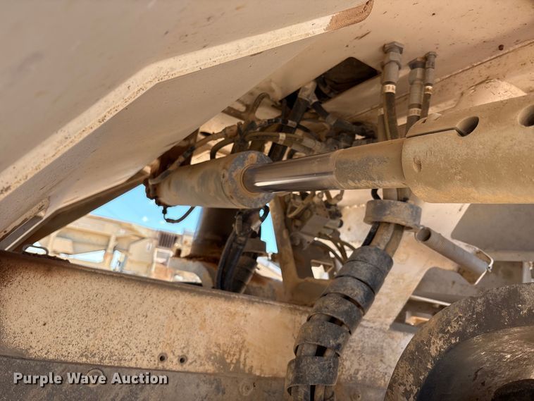 image for item ES7006 2016 Wirtgen WR200XLi soil stabilizer / recycler