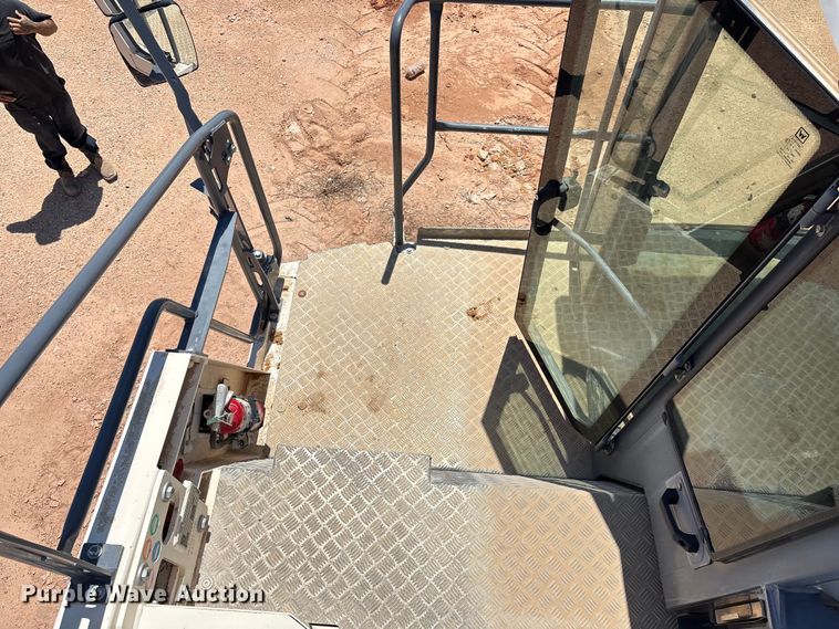 image for item ES7006 2016 Wirtgen WR200XLi soil stabilizer / recycler