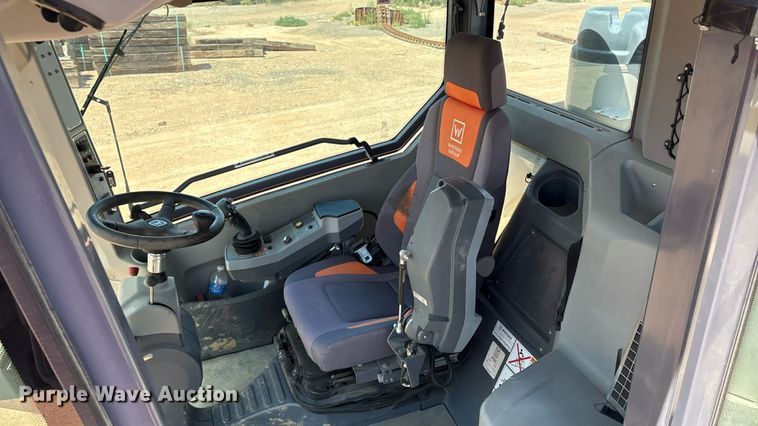 image for item ES7006 2016 Wirtgen WR200XLi soil stabilizer / recycler