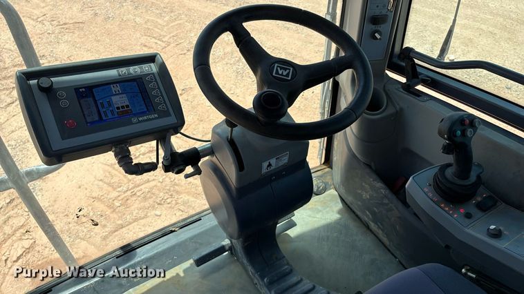 image for item ES7006 2016 Wirtgen WR200XLi soil stabilizer / recycler