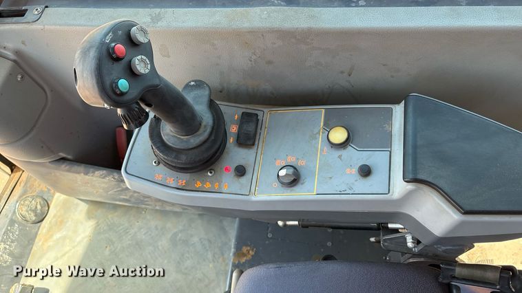 image for item ES7006 2016 Wirtgen WR200XLi soil stabilizer / recycler