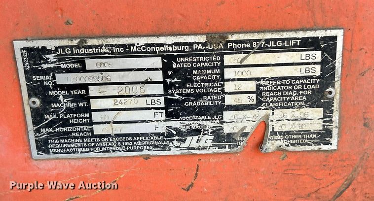 image for item ET3025 2006 JLG 600S boom lift