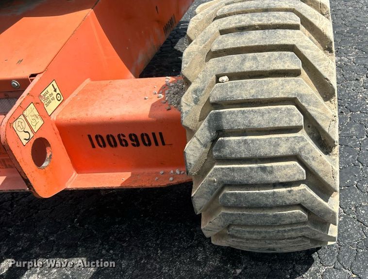 image for item ET3026 2012 JLG 450AJ Series II boom lift
