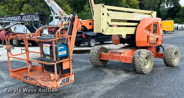 2013 JLG 450AJ
