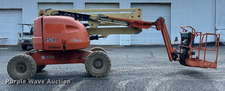 image for item ET3027 2013 JLG 450AJ Series II boom lift