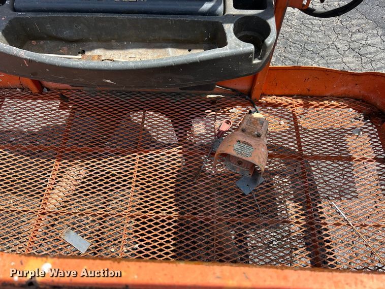 image for item ET3027 2013 JLG 450AJ Series II boom lift