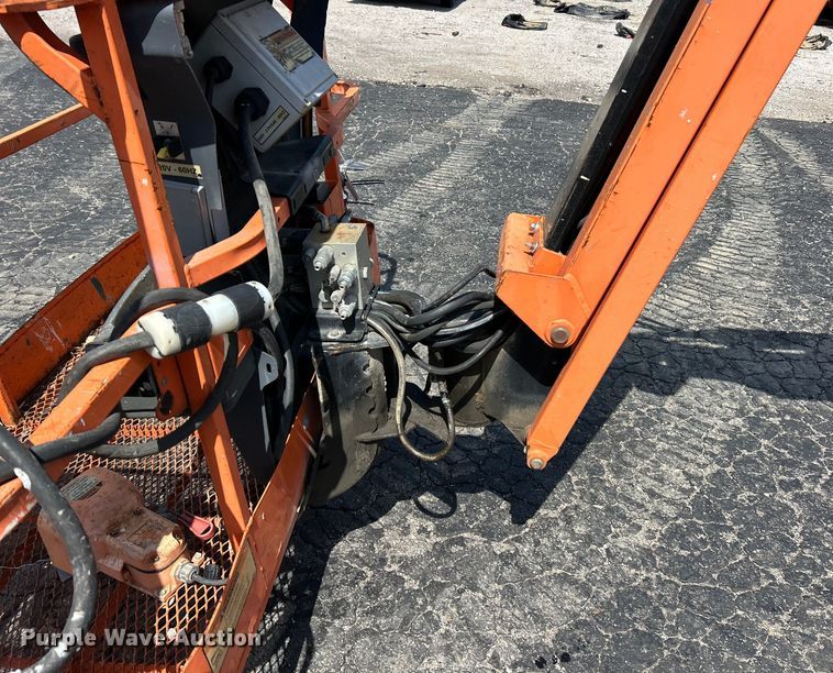 image for item ET3027 2013 JLG 450AJ Series II boom lift