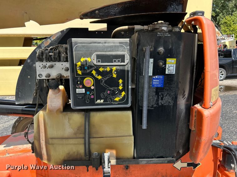 image for item ET3027 2013 JLG 450AJ Series II boom lift