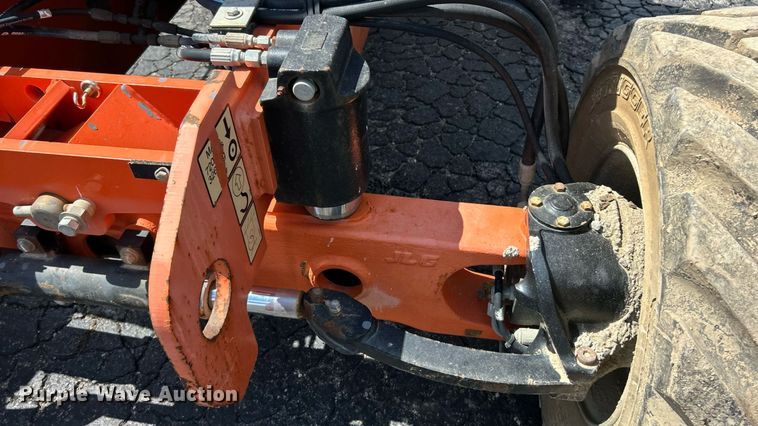 image for item ET3027 2013 JLG 450AJ Series II boom lift