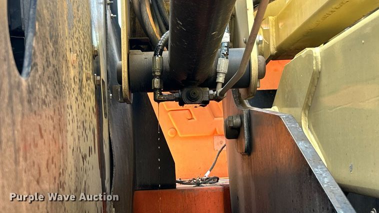 image for item ET3027 2013 JLG 450AJ Series II boom lift