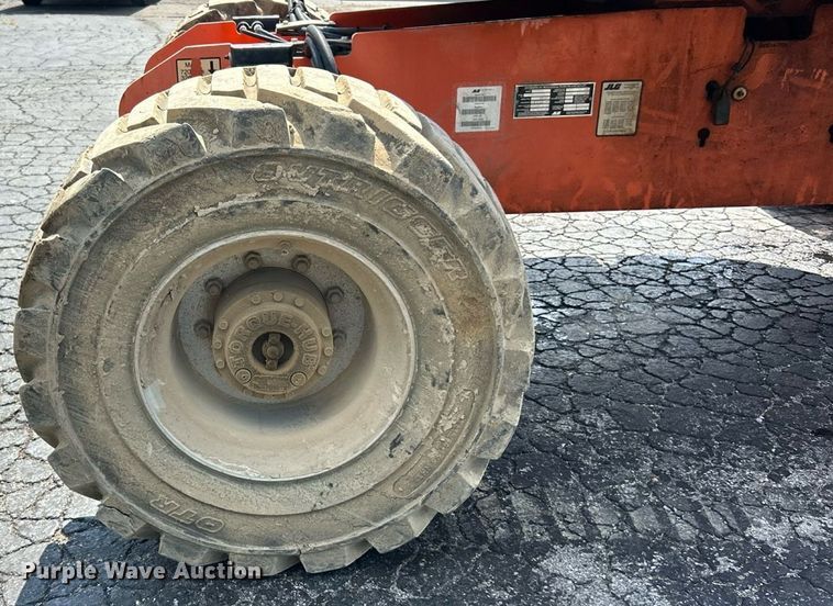 image for item ET3027 2013 JLG 450AJ Series II boom lift