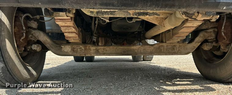 image for item ET3056 2000 International 4700 water truck