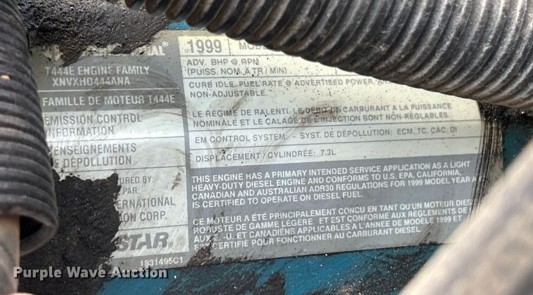 image for item ET3056 2000 International 4700 water truck