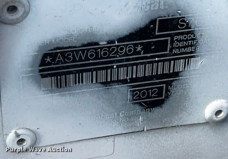 image for item ET3077 2012 Bobcat S70 skid steer loader