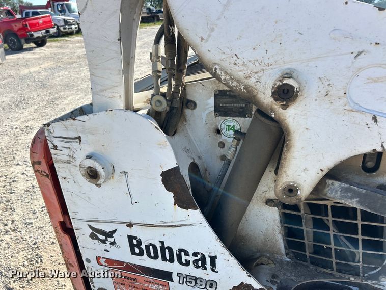image for item ET3096 2013 Bobcat T590 tracked skid steer loader