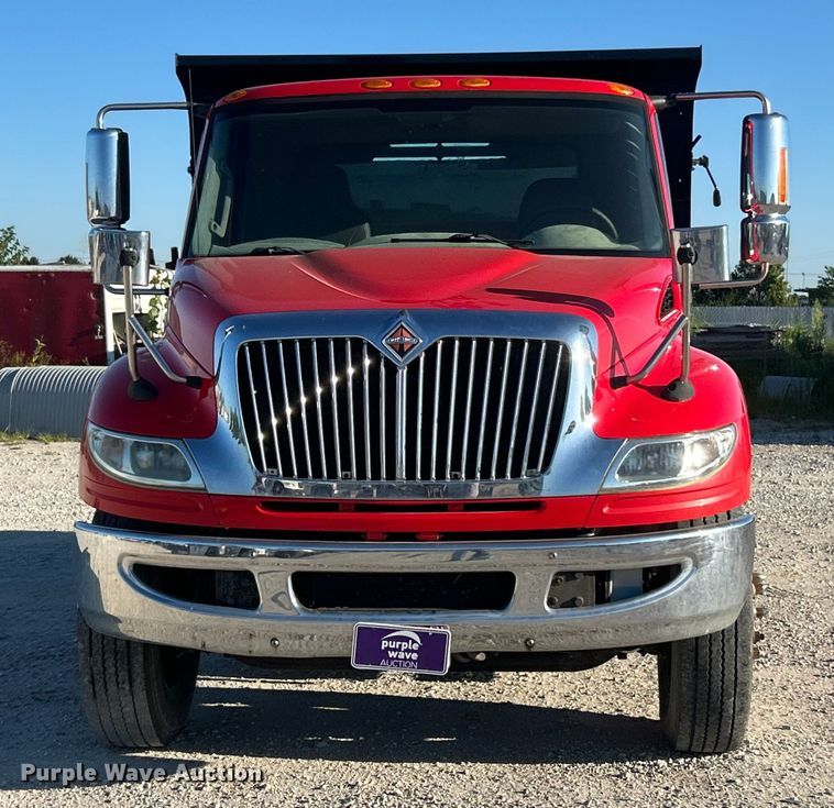 image for item ET3098 2012 International 4400  dump truck