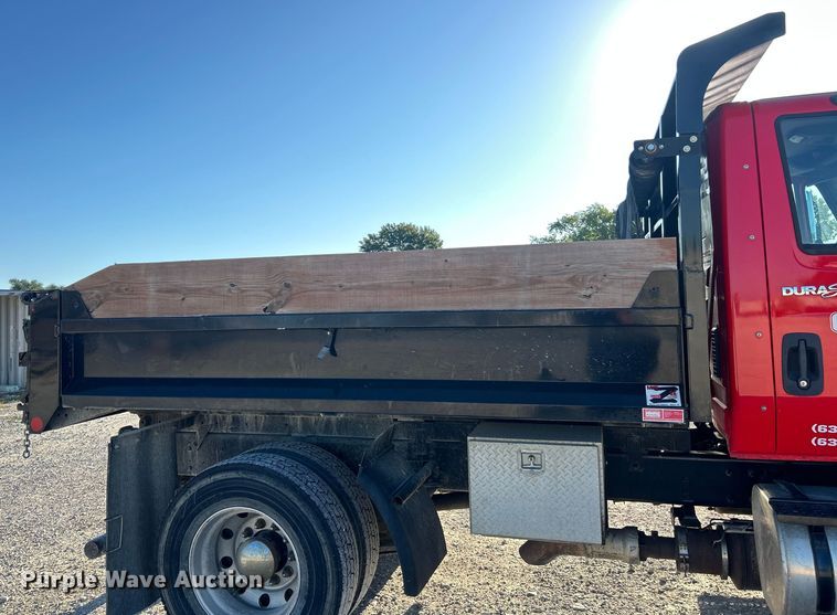 image for item ET3098 2012 International 4400  dump truck