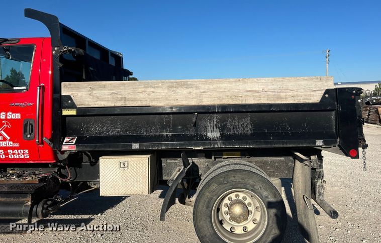 image for item ET3098 2012 International 4400  dump truck