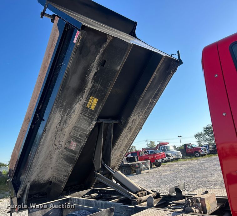 image for item ET3098 2012 International 4400  dump truck