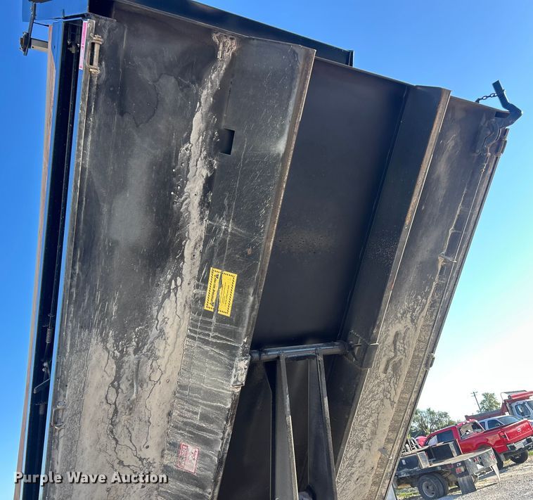 image for item ET3098 2012 International 4400  dump truck