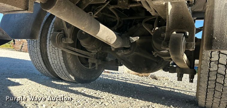 image for item ET3098 2012 International 4400  dump truck