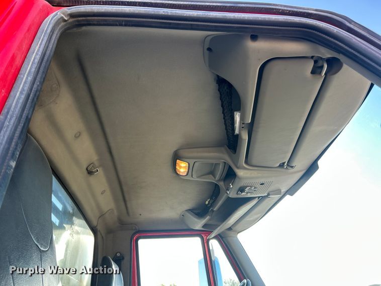 image for item ET3098 2012 International 4400  dump truck