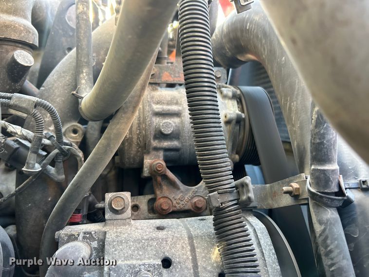 image for item ET3098 2012 International 4400  dump truck