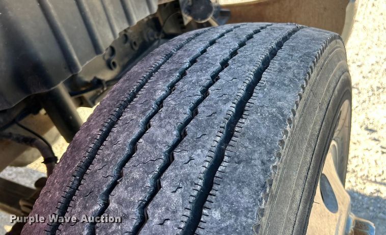 image for item ET3098 2012 International 4400  dump truck