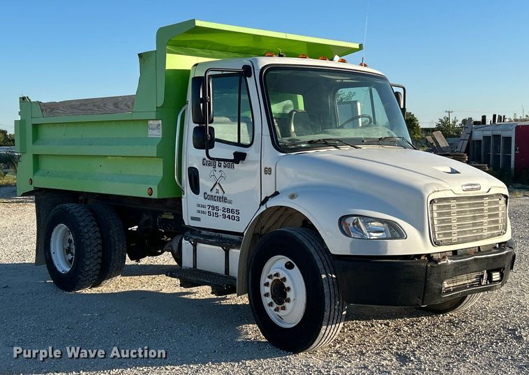 image for item ET3099 2006 Freightliner Business Class M2 dump truck