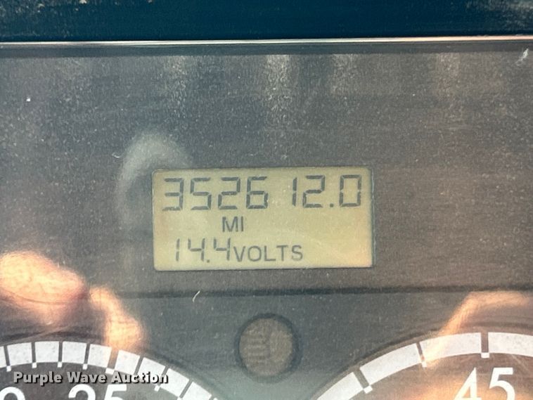 image for item ET3099 2006 Freightliner Business Class M2 dump truck